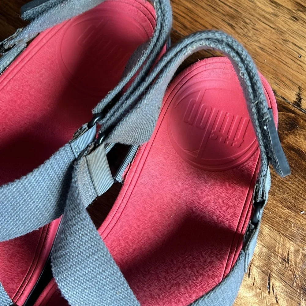 Fitflop Men’s 11 Sling Sandal Red Gray Comfort Shoe